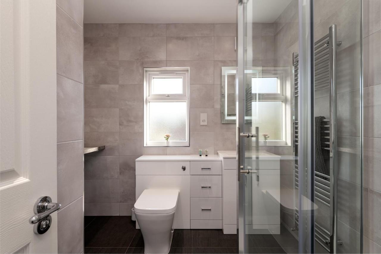 Cool, Calm & Contractor-Approved - Summer Stays Open - Apartment D Джиллингем Экстерьер фото